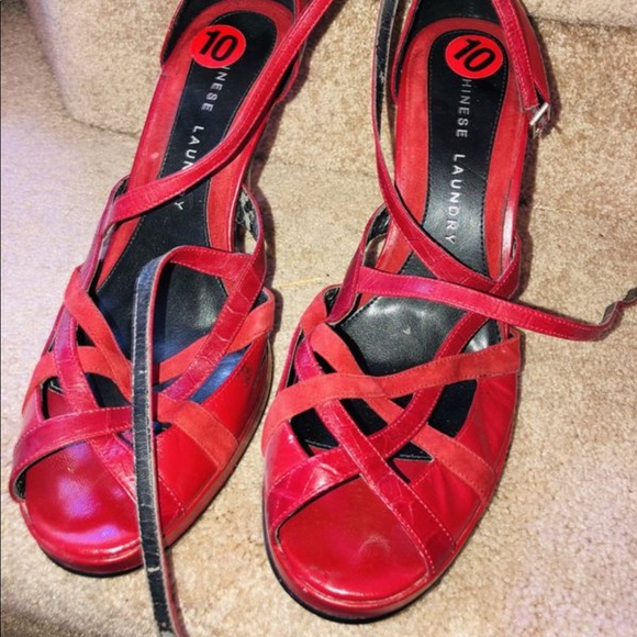 Designer Shoes - Picture 4 of 8